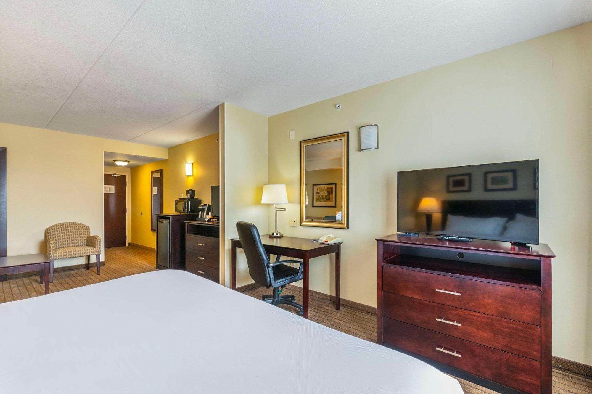 Comfort Inn & Suites Kincardine Ngoại thất bức ảnh